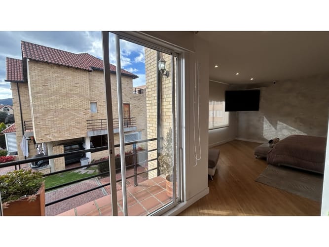 Casa de 4 alcobas en venta en El Estadio, Chía, 300 m² · foto 24 de 24