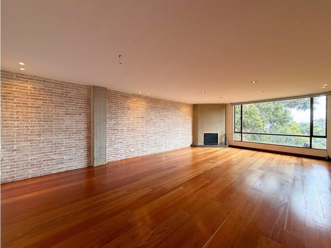 Apartment for rent in Los rosales, Bogotá