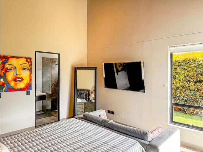 Casa de 4 alcobas en arriendo en Llano Grande, Rionegro, 305 m² · foto 8 de 24