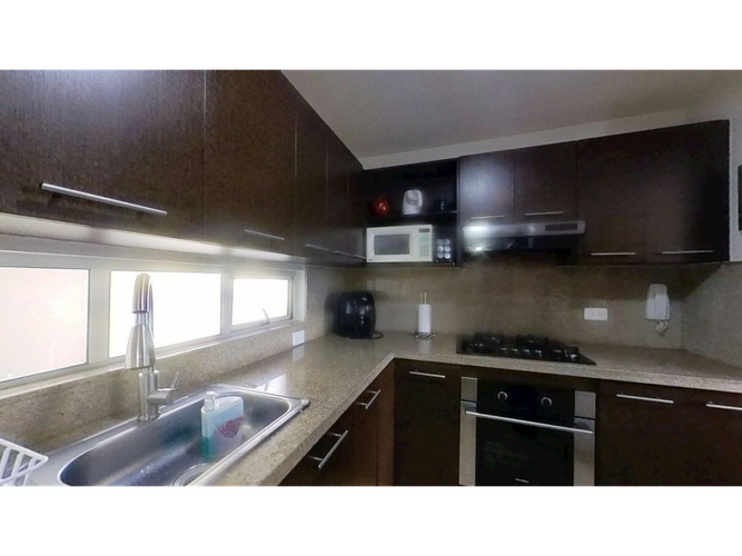 Apartamento de 3 alcobas en venta en Casablanca Suba Urbano, Bogotá, 87 m² · foto 3 de 24