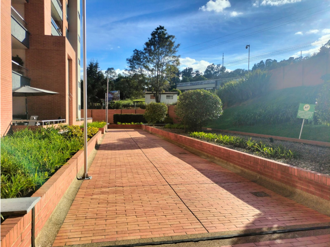 Apartamento de 3 alcobas en venta en Casablanca Suba Urbano, Bogotá, 87 m² · foto 20 de 24