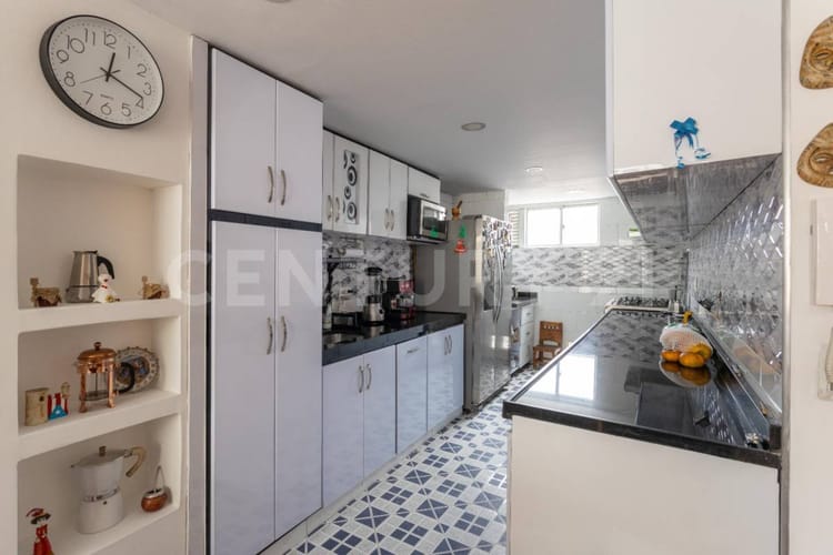 Apartamento de 4 alcobas en venta en Villemar Fontibon, Bogotá, 122 m² · foto 8 de 24