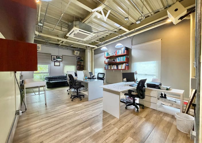Casa de 8 alcobas en venta en El Poblado, Barranquilla, 990 m² · foto 19 de 24