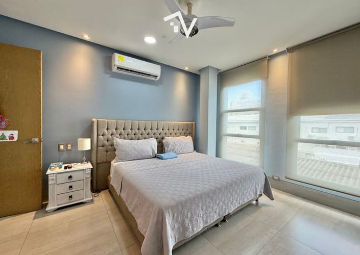 Casa de 8 alcobas en venta en El Poblado, Barranquilla, 990 m² · foto 23 de 24