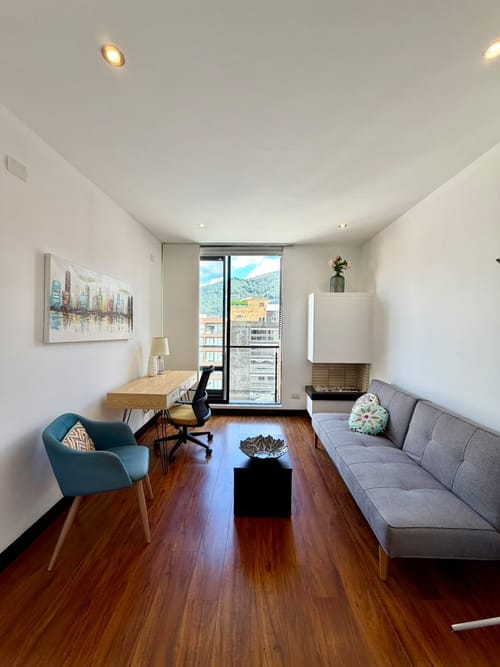 Apartamento de 1 alcoba en arriendo en Chico Norte, Bogotá, 48 m² · foto 2 de 12