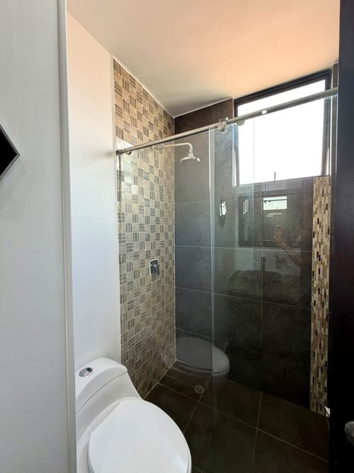 Apartamento de 1 alcoba en arriendo en Chico Norte, Bogotá, 48 m² · foto 11 de 12