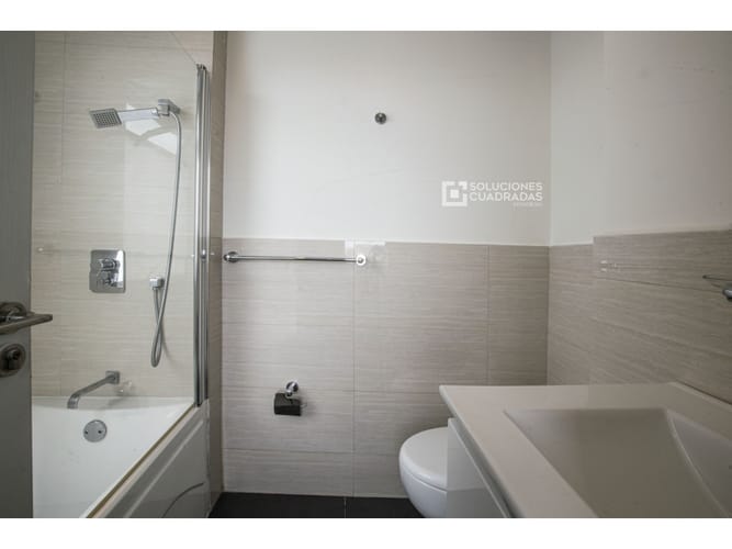 Apartamento de 2 alcobas en venta en Casablanca Suba, Bogotá, 76 m² · foto 6 de 9