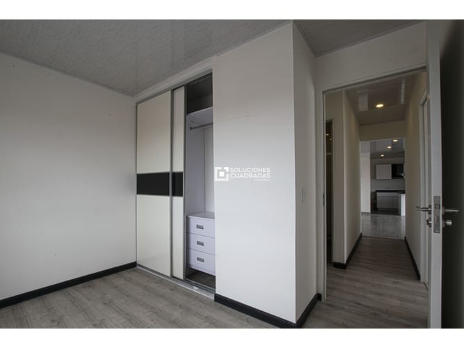 Apartamento de 2 alcobas en venta en Casablanca Suba, Bogotá, 76 m² · foto 7 de 9