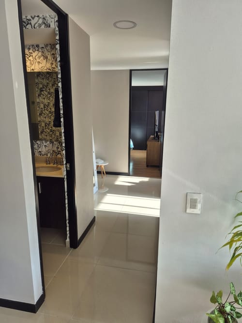 Apartamento de 3 alcobas en arriendo en El Tesoro, Medellín, 77 m² · foto 9 de 17