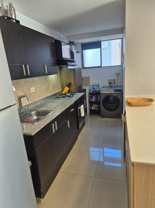 Apartamento de 3 alcobas en arriendo en El Tesoro, Medellín, 77 m² · foto 11 de 17