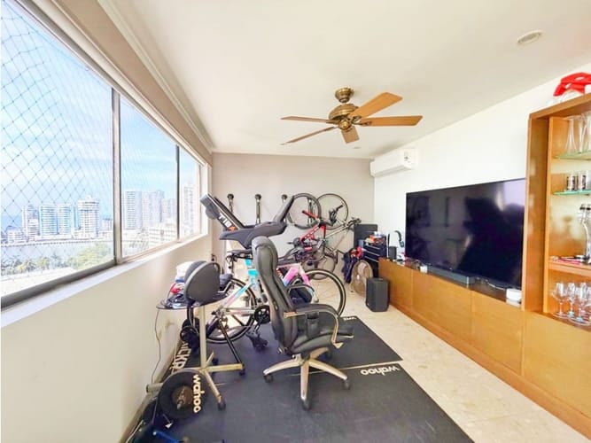 Apartamento de 3 alcobas en venta en Bocagrande, Cartagena, 227 m² · foto 7 de 22