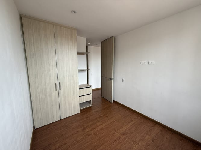 Apartamento de 2 alcobas en venta en El Redil, Bogotá, 59 m² · foto 8 de 24