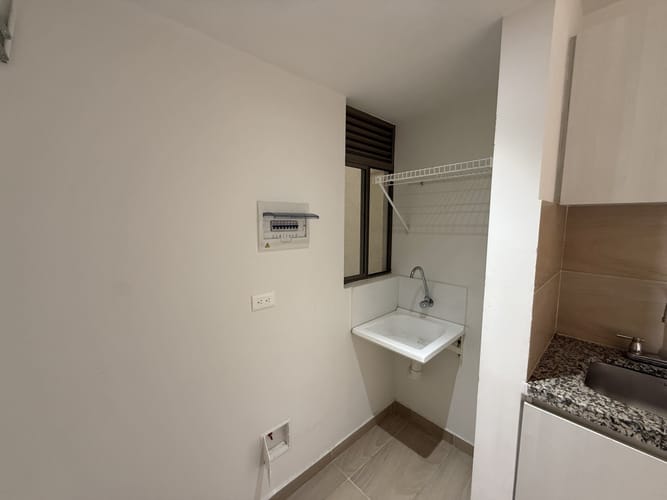 Apartamento de 2 alcobas en venta en El Redil, Bogotá, 59 m² · foto 14 de 24