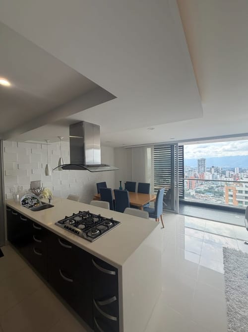 Apartamento de 4 alcobas en venta en Cabecera Del Llano, Bucaramanga, 186 m² · foto 6 de 24