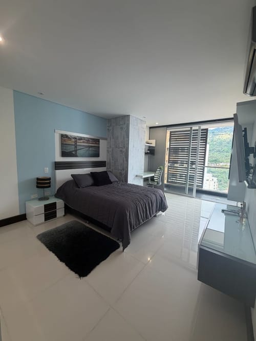 Apartamento de 4 alcobas en venta en Cabecera Del Llano, Bucaramanga, 186 m² · foto 17 de 24