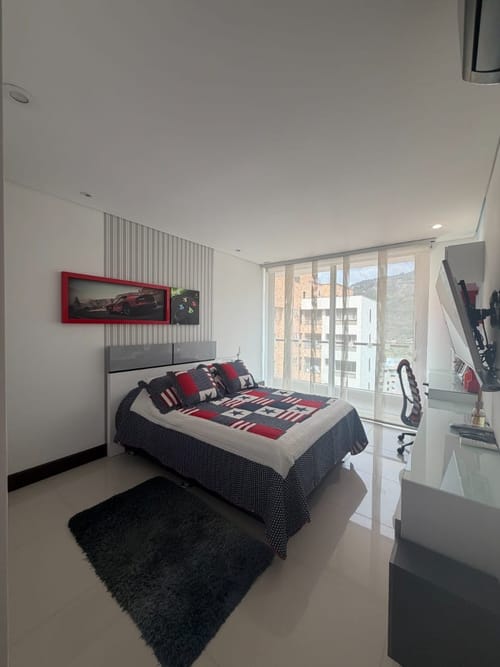 Apartamento de 4 alcobas en venta en Cabecera Del Llano, Bucaramanga, 186 m² · foto 19 de 24