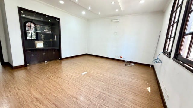 Casa de 15 alcobas en arriendo en Cataluna, Bogotá, 602 m² · foto 18 de 24