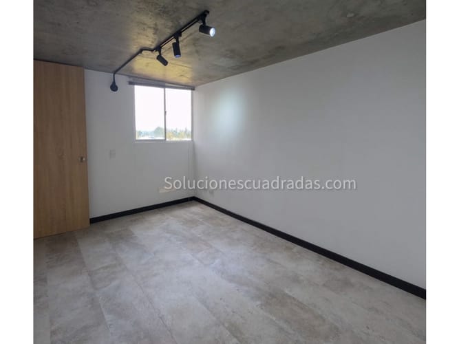 Apartamento de 3 alcobas en arriendo en Centro, Cajicá, 54 m² · foto 8 de 11