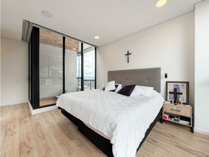 Apartamento de 3 alcobas en venta en Santa Barbara, Bogotá, 176 m² · foto 20 de 24