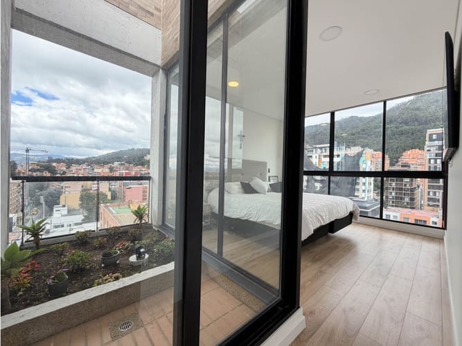 Apartamento de 3 alcobas en venta en Santa Barbara, Bogotá, 176 m² · foto 21 de 24