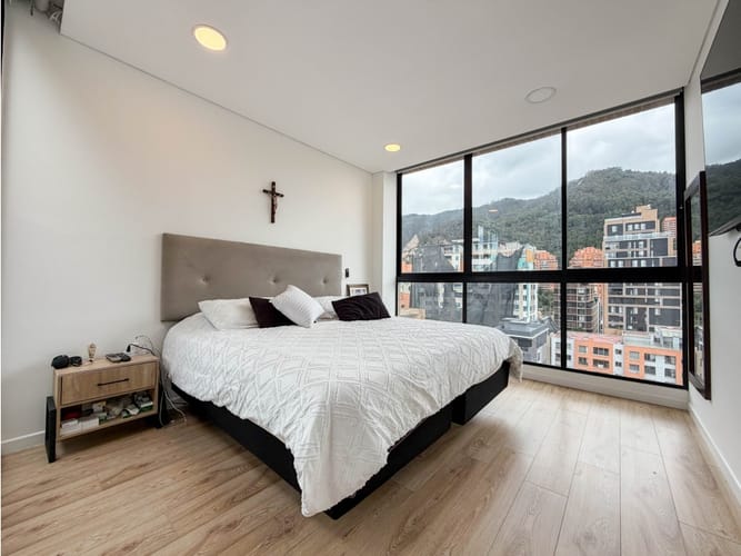 Apartamento de 3 alcobas en venta en Santa Barbara, Bogotá, 176 m² · foto 22 de 24