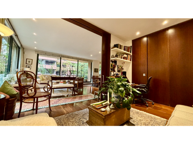 Apartamento de 2 alcobas en arriendo en Chico Norte, Bogotá, 188 m² · foto 3 de 13