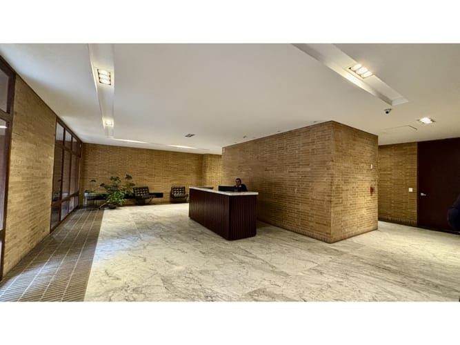 Apartamento de 2 alcobas en arriendo en Chico Norte, Bogotá, 188 m² · foto 13 de 13