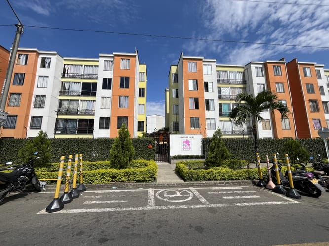 Apartamento de 2 alcobas en arriendo en Las Vegas De Comfandi, Cali, 60 m² · foto 1 de 22