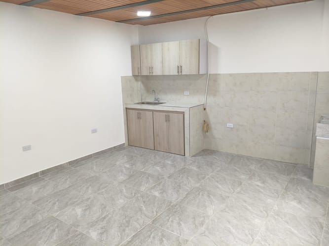 Apartamento de 2 alcobas en arriendo en Jose Maria Carbonell, Bogotá, 60 m² · foto 1 de 4