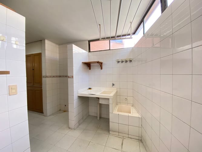 Apartamento de 4 alcobas en venta en Cabecera Del Llano, Bucaramanga, 134 m² · foto 15 de 24