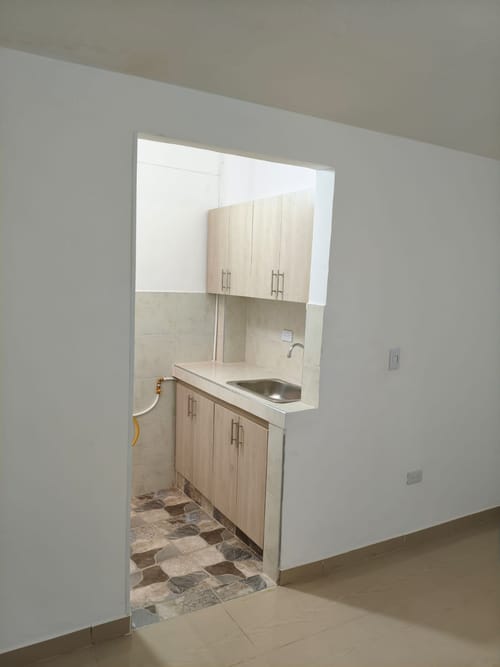 Apartamento de 1 alcoba en arriendo en Jose Maria Carbonell, Bogotá, 40 m² · foto 3 de 4