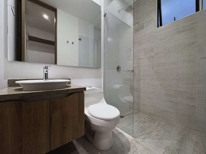 Apartamento de 2 alcobas en venta en Chicó Navarra, Bogotá, 73 m² · foto 12 de 13