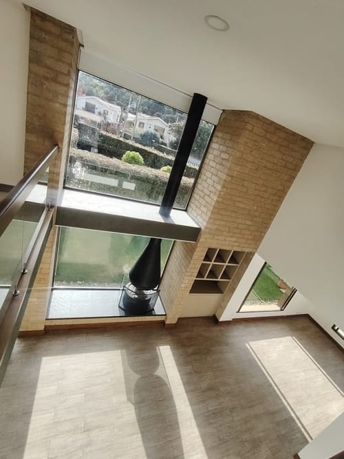 Casa de 4 alcobas en arriendo en San Jose De Bavaria, Bogotá, 380 m² · foto 17 de 24