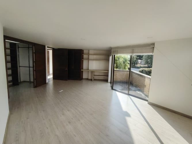 Casa de 4 alcobas en arriendo en San Jose De Bavaria, Bogotá, 380 m² · foto 22 de 24