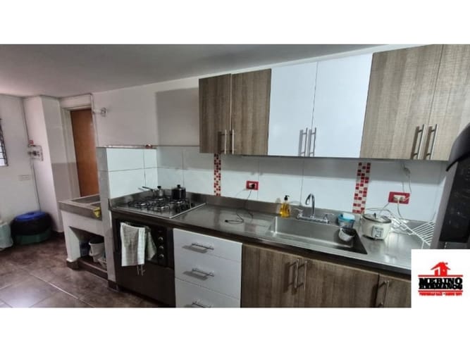 Apartamento de 3 alcobas en venta en Carlos E Restrepo, Medellín, 134 m² · foto 5 de 19