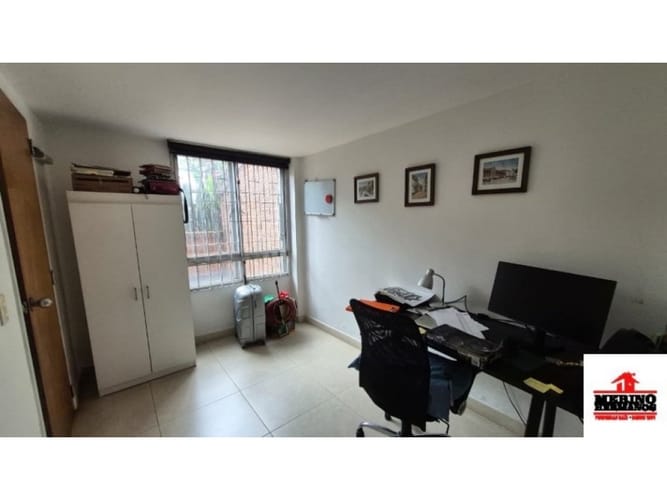 Apartamento de 3 alcobas en venta en Carlos E Restrepo, Medellín, 134 m² · foto 12 de 19