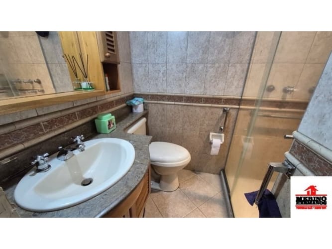 Apartamento de 3 alcobas en venta en Carlos E Restrepo, Medellín, 134 m² · foto 13 de 19