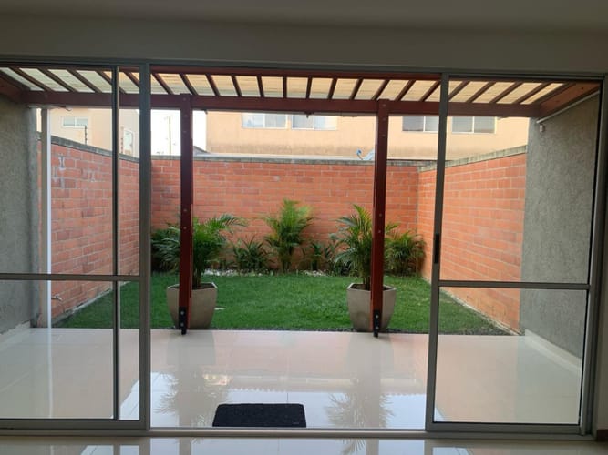 Casa de 3 alcobas en venta en Ciudad Country, Jamundí, 109 m² · foto 3 de 24