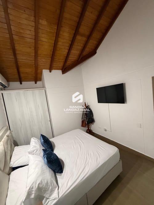 Casa de 5 alcobas en venta en Cañaveral, Floridablanca, 340 m² · foto 4 de 20