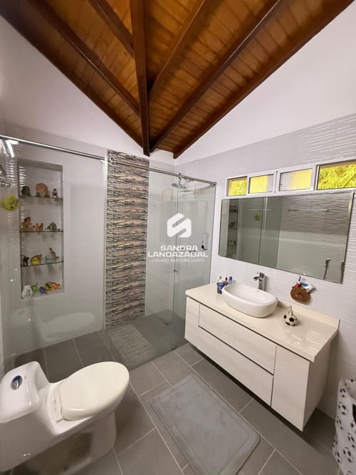 Casa de 5 alcobas en venta en Cañaveral, Floridablanca, 340 m² · foto 17 de 20