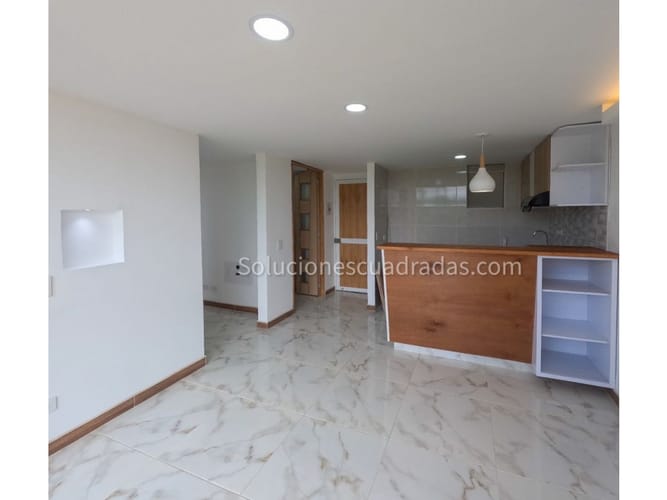 Apartamento de 3 alcobas en arriendo en Centro, Cajicá, 54 m² · foto 3 de 9