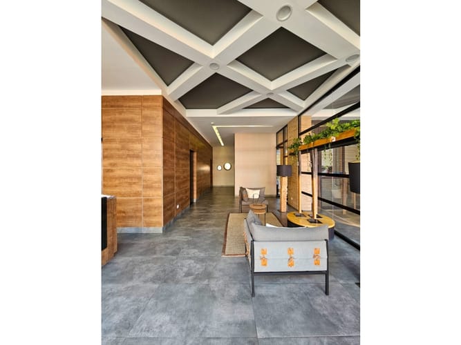Apartaestudio en venta en Santa Barbara, Bogotá, 52 m² · foto 2 de 14