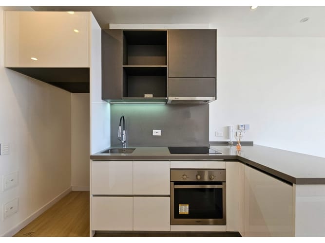 Apartaestudio en venta en Santa Barbara, Bogotá, 52 m² · foto 6 de 14