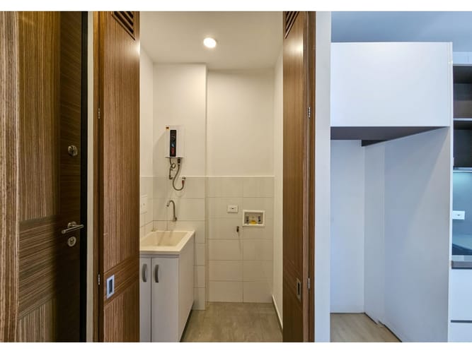 Apartaestudio en venta en Santa Barbara, Bogotá, 52 m² · foto 7 de 14
