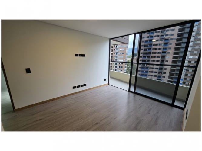 Apartamento de 2 alcobas en venta en Las Palmas, Medellín, 64 m² · foto 9 de 19