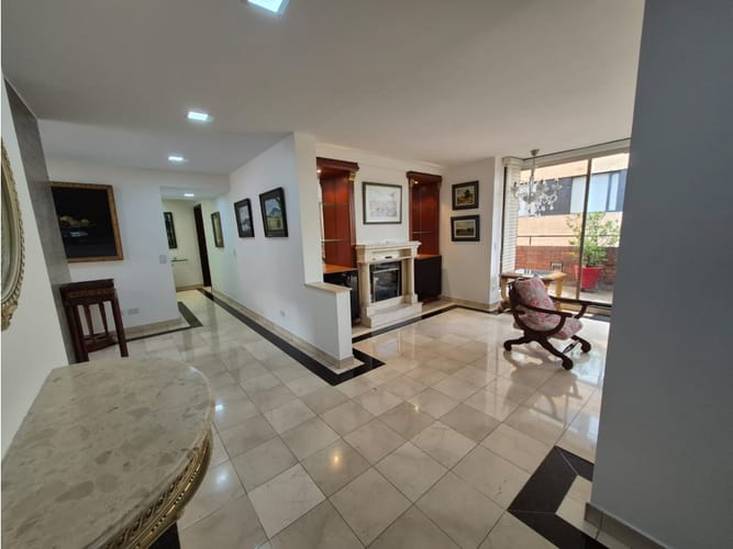 Apartamento de 2 alcobas en arriendo en Chapinero, Bogotá, 128 m² · foto 2 de 14