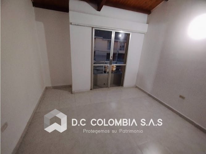 Casa de 4 alcobas en venta en Ub. Molino Del Campo, Piedecuesta, 106 m² · foto 8 de 13