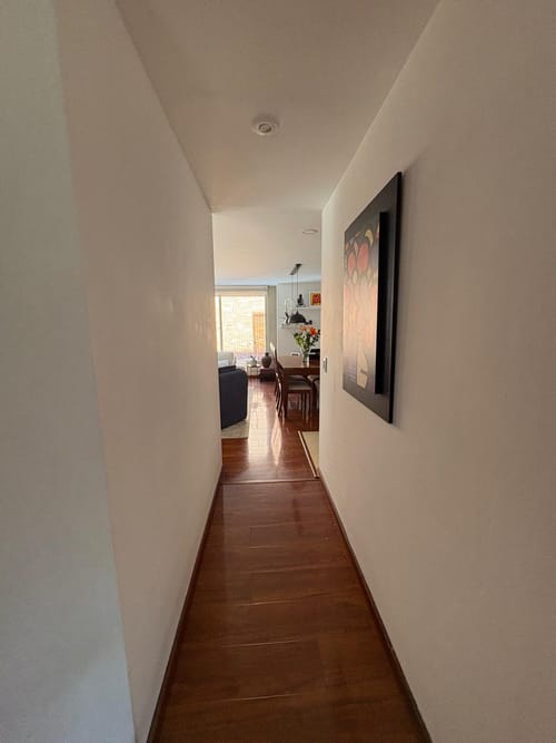 Apartamento de 3 alcobas en arriendo en San Patricio, Bogotá, 104 m² · foto 3 de 7