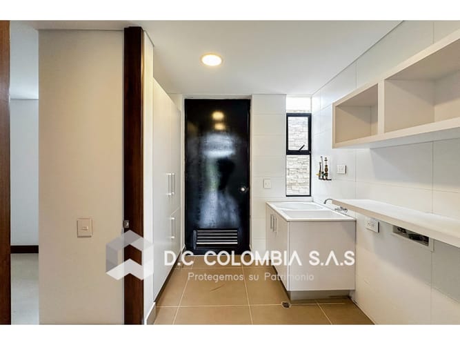 Casa de 3 alcobas en venta en Vda Canelon, Cajicá, 179 m² · foto 9 de 22