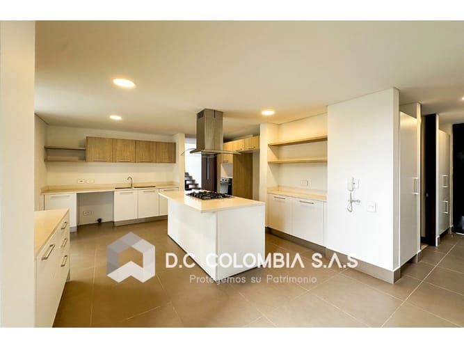 Casa de 3 alcobas en venta en Vda Canelon, Cajicá, 179 m² · foto 10 de 22